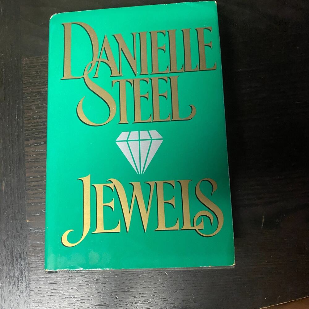 Jewels by Danielle Steel (1992, Hardcover)